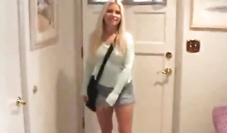 الجلود - يرتدي شقراء مع كبير الثدي اسمه سكس ممثلات ومطربات عربيات سيري يحصل مطروق