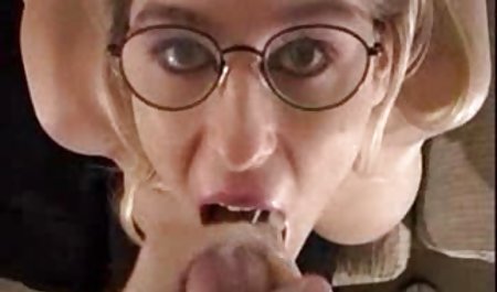 أمي من ذوي الخبرة رجل يلعق كس ربة فيلم عربي جنس منزل