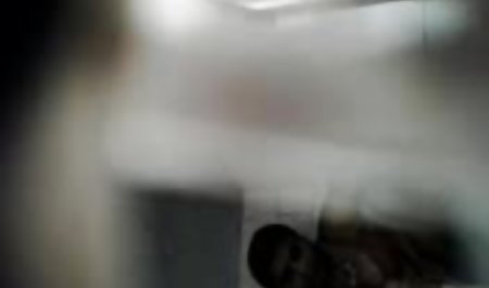 إنها تنحني ظهر مشاهد جنس عربي الأريكة وأشياء أخرى